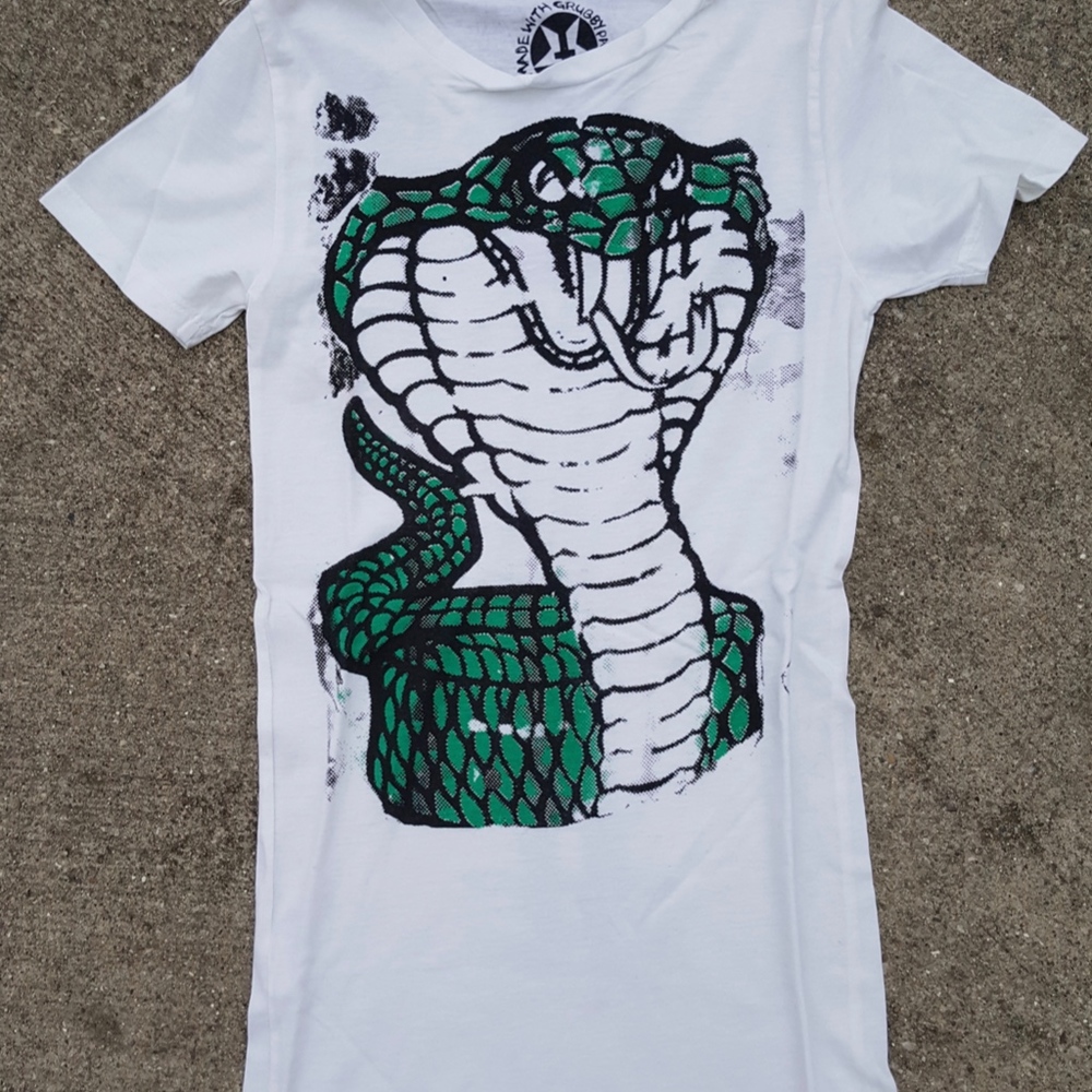 JUNKER DESIGNS WOMEN SHEER WHITE COBRA T-SHIRT - Picture 3 of 4